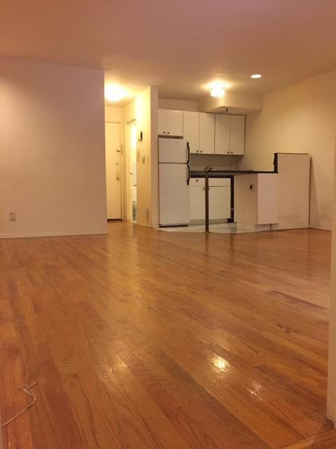 Building Photo - 314 West 89th Street