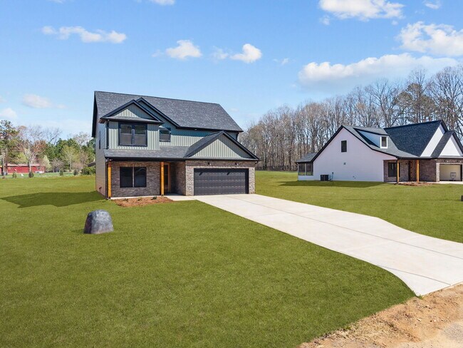 Building Photo - 1020 Gibson Rd