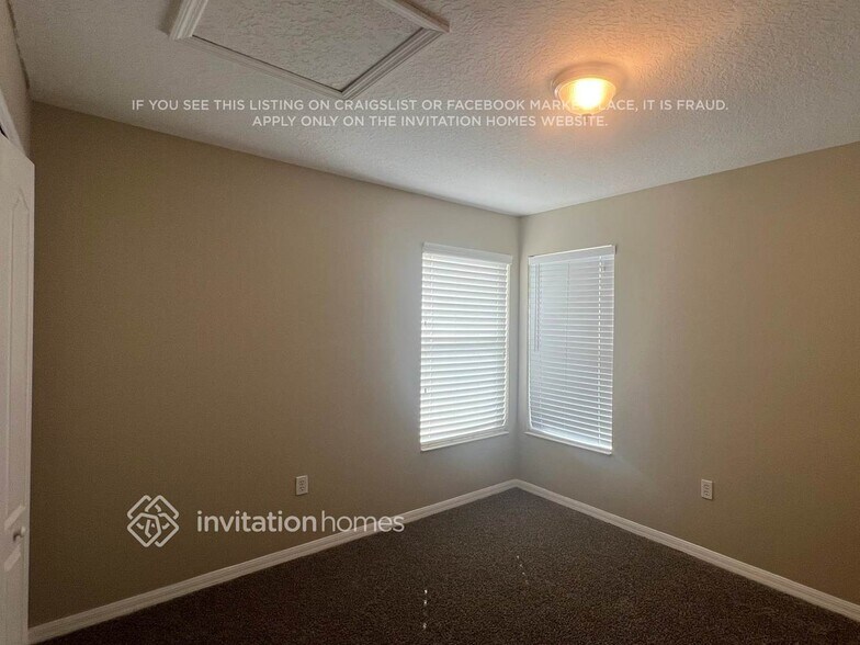Building Photo - 419 Home Grove Dr