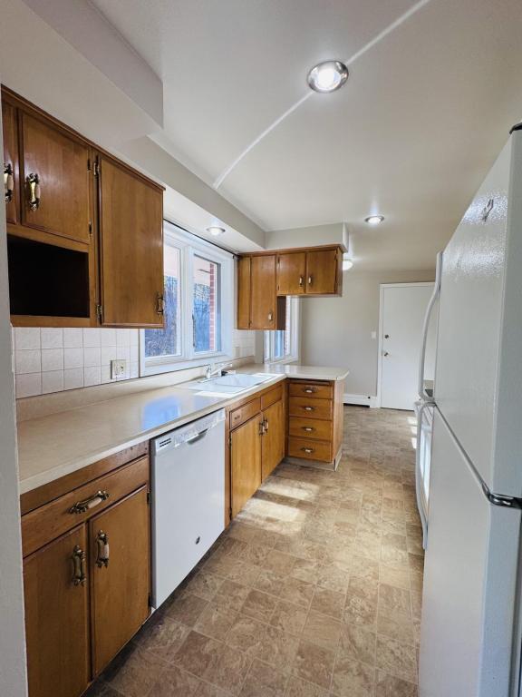 Building Photo - 1819 5th Ave