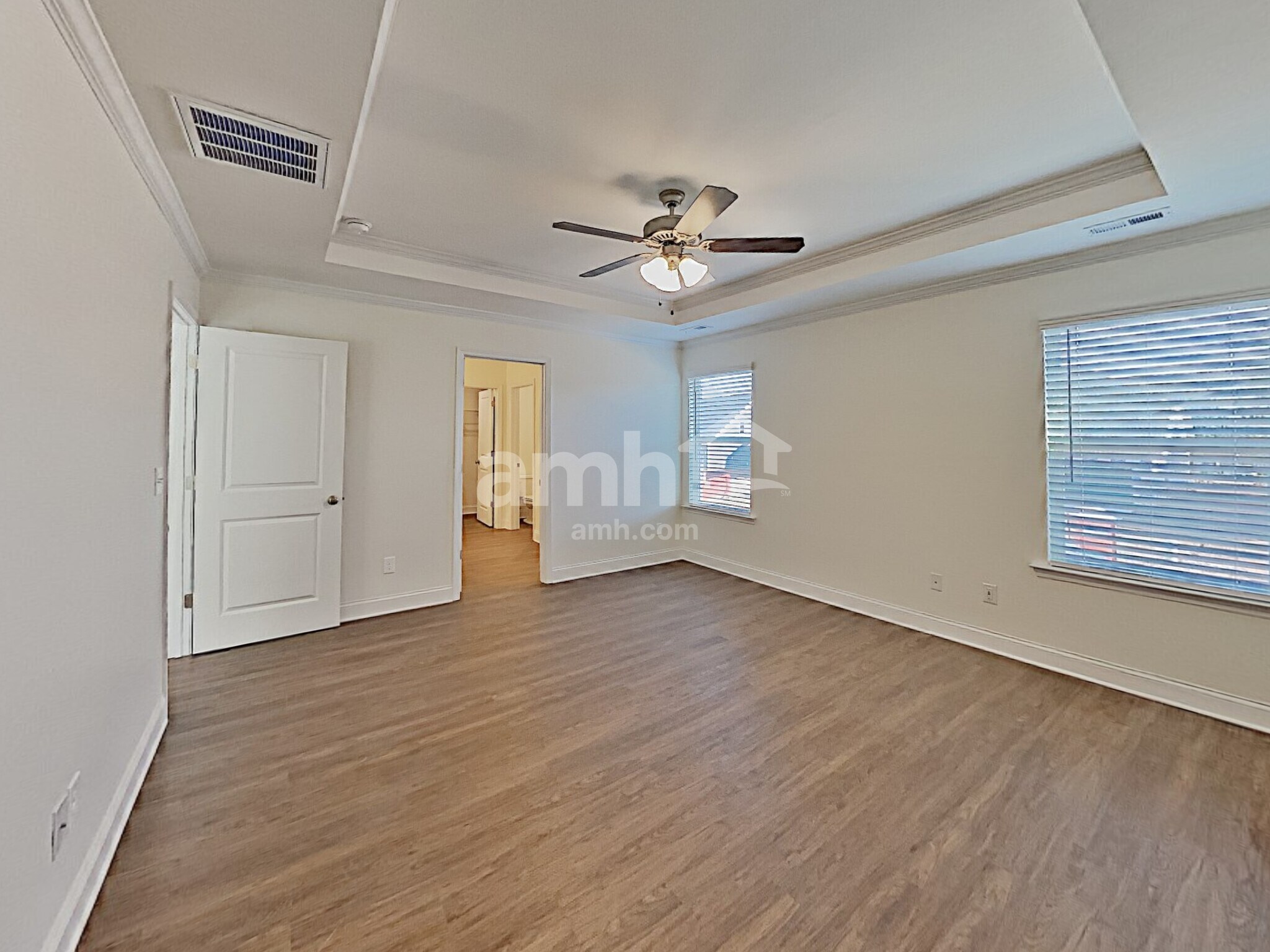 Building Photo - 214 Argea Dr