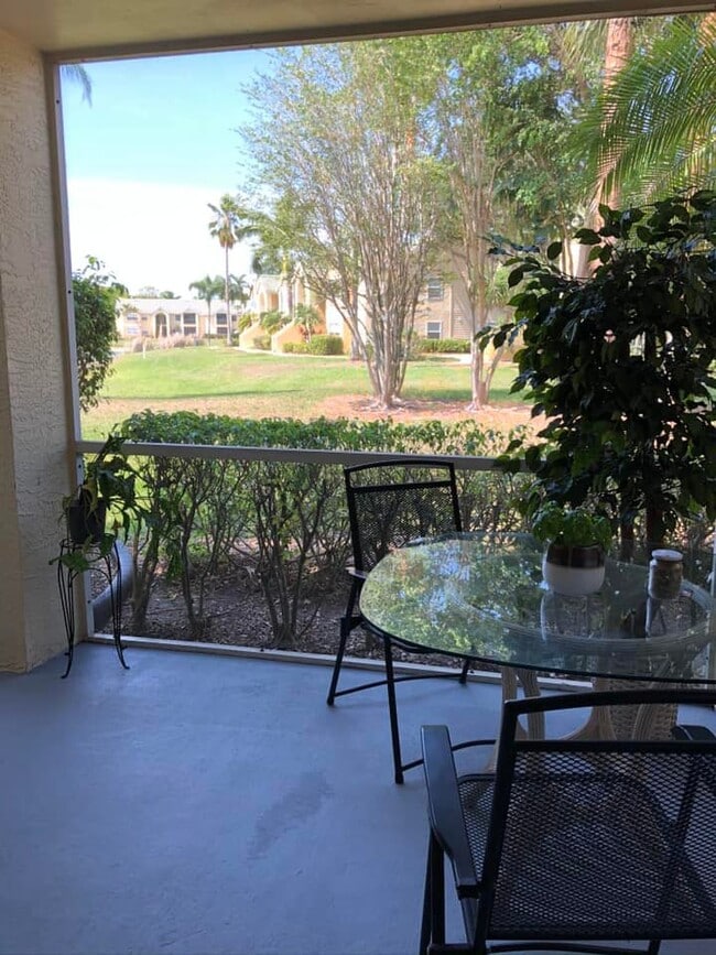 Building Photo - 12560 Equestrian Cir