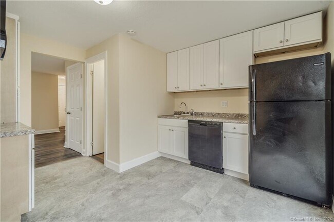 Building Photo - 33 Muir Terrace