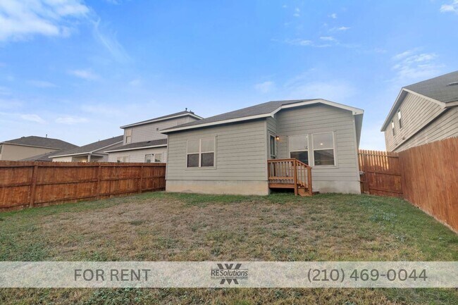 Building Photo - 5526 Daniel Wy