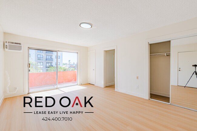 Building Photo - 1540 S Wilton Pl
