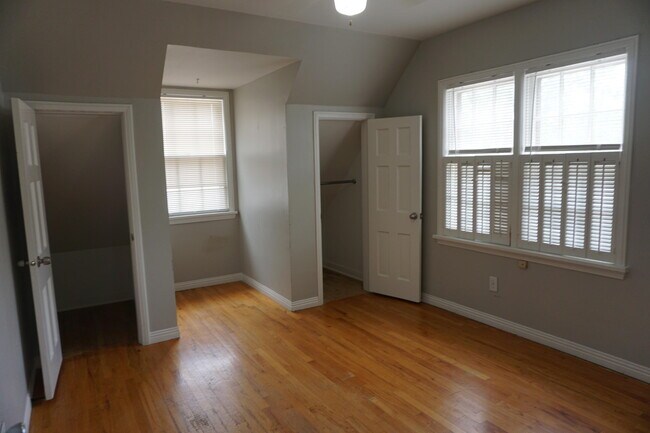 Building Photo - 2312 29th St