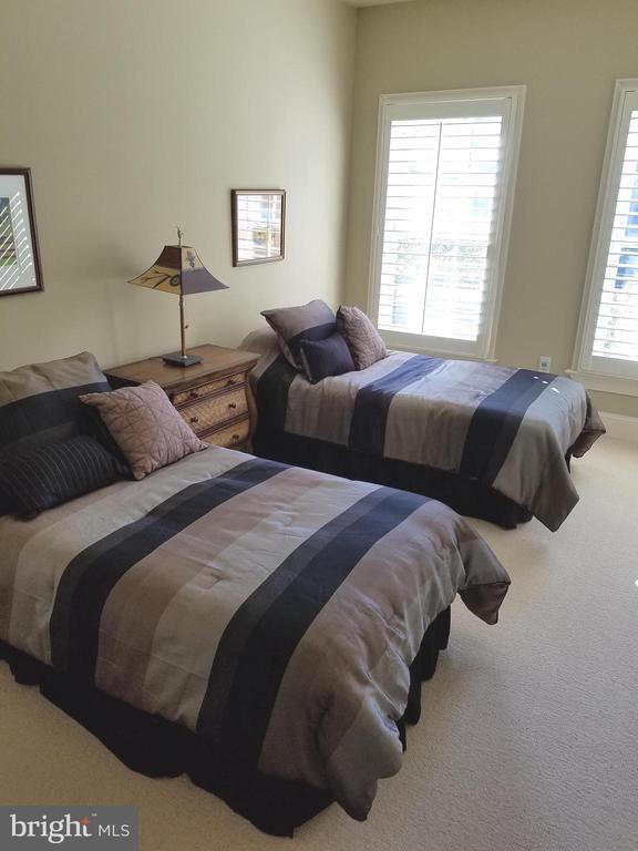 Building Photo - 2003 Mayfair McLean Ct