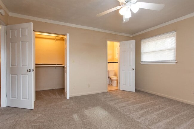 Building Photo - Call Sabrina Thomas at 757-767-0767 for more information