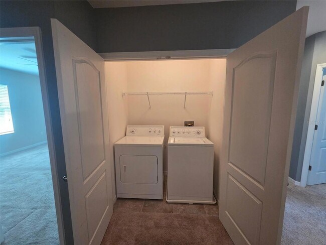 Building Photo - 6445 Baytown Dr