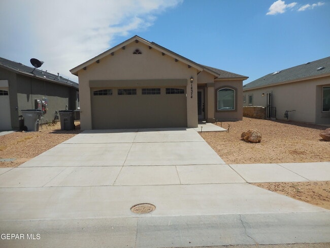 Primary Photo - 14374 Kayla Mia Dr