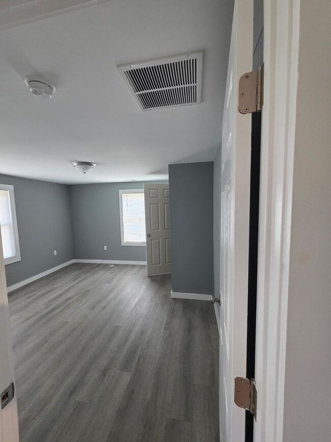 Building Photo - Great Garage apartment in Georgetown