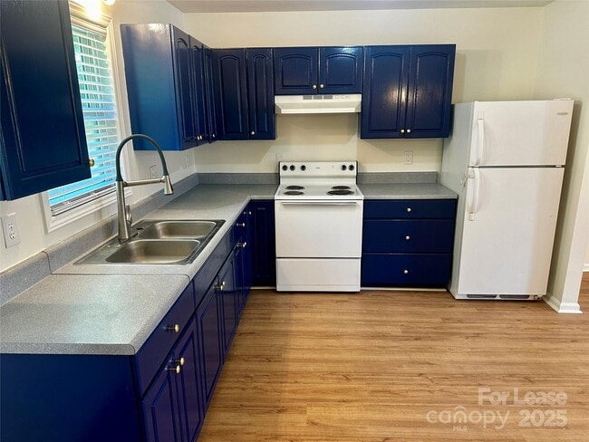 Building Photo - 5591 Wrenn Dr