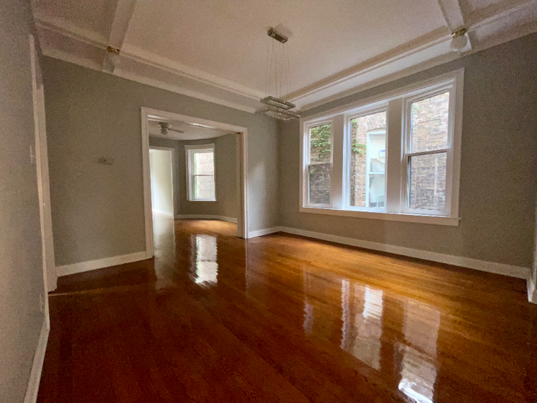 Building Photo - 1119 W Garfield Blvd