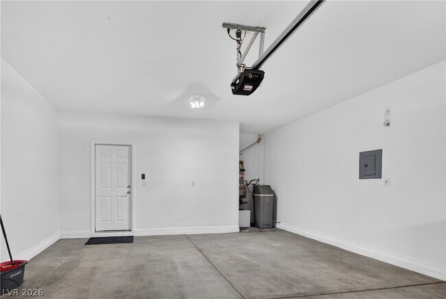 Building Photo - 11757 Del Sur Ave