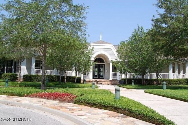 Building Photo - 1804 Sea Pines Ln