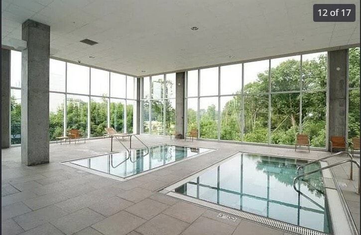 Building Photo - 9715 Woods Dr