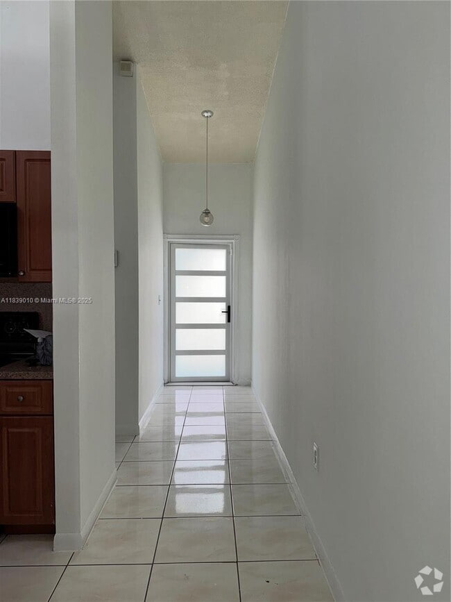 Building Photo - 6713 NW 188th Terrace