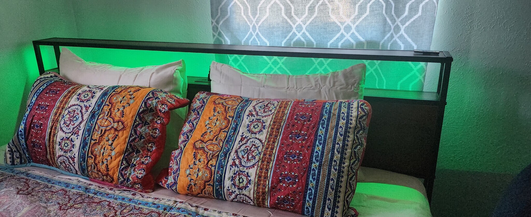 LED Headboard Lighting - 5914 Wilson Dr