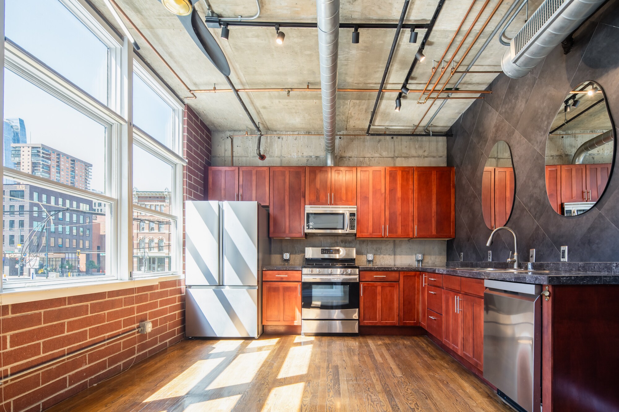 Building Photo - 1720 Wazee St