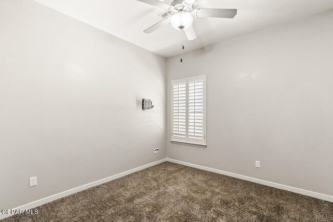 Building Photo - 14824 Harry Flournoy Ave