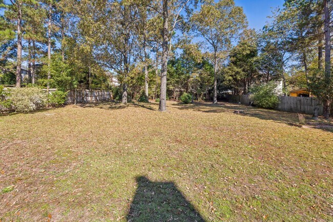 Building Photo - 1104 Walden Pl Dr