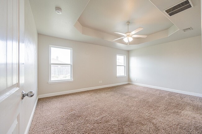 Building Photo - Property For Lease in Odessa