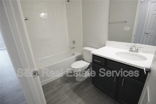 Building Photo - 4125 Red Fern Ln