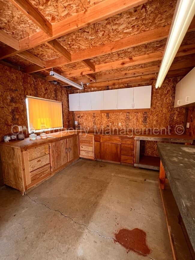 Building Photo - 24403 Gile Pl