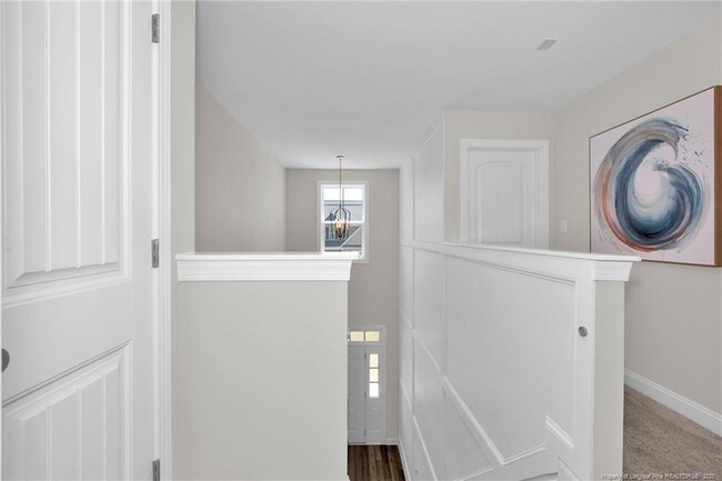 Building Photo - 5369 Debut Ave