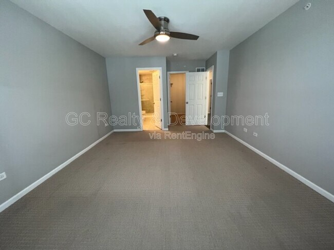 Building Photo - 4435 Monroe Ct