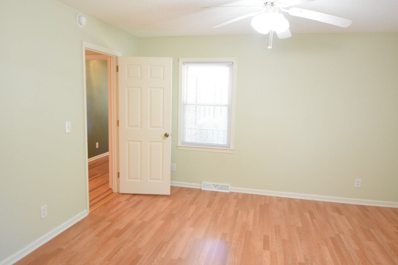 Building Photo - 1502 Parmele Dr