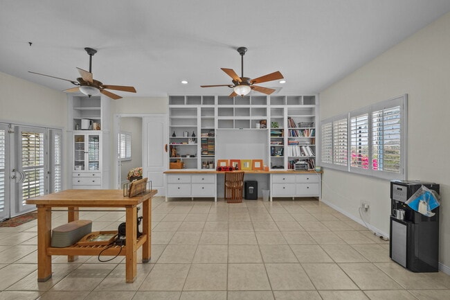 Building Photo - 15830 Rawhide Ln