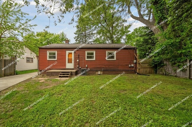 Building Photo - Charming 3-Bedroom Ranch for Rent in Redford