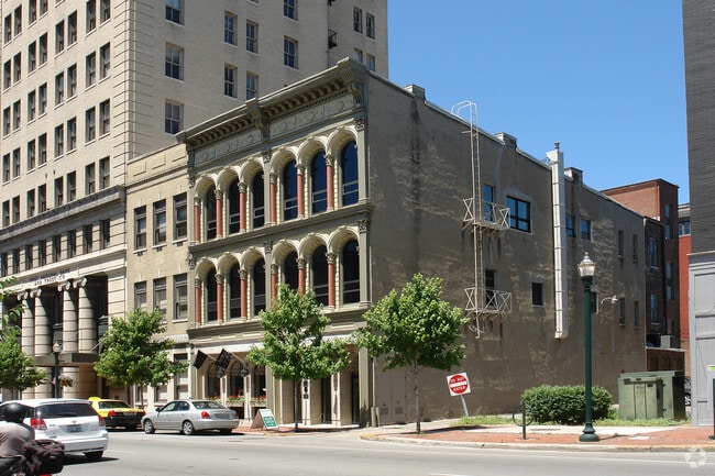Primary Photo - The Fayette Building