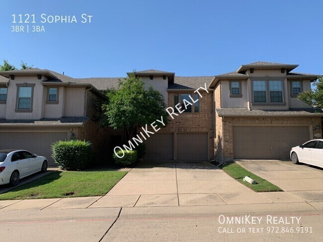 Primary Photo - 1121 Sophia St