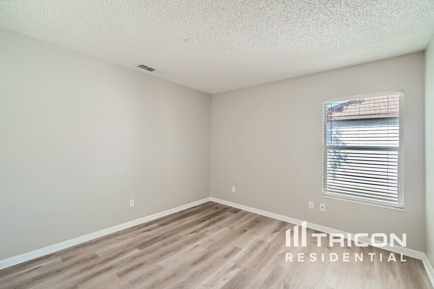 Building Photo - 1435 Blue Horizon Dr