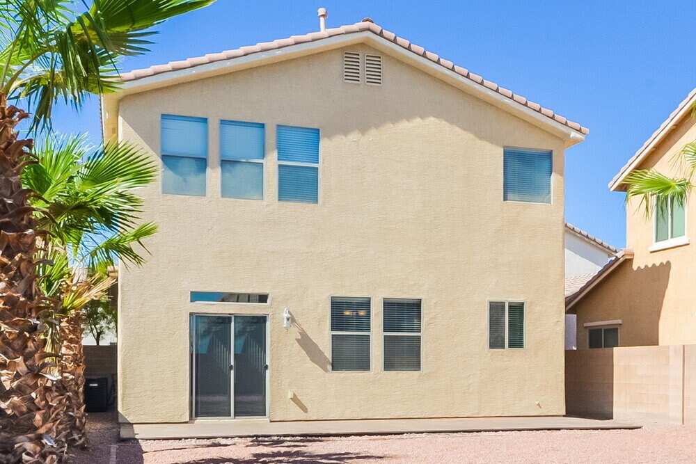 Building Photo - 649 Summit Valley Ln