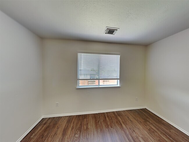 Building Photo - 24518 Cypresspark Glen Ln