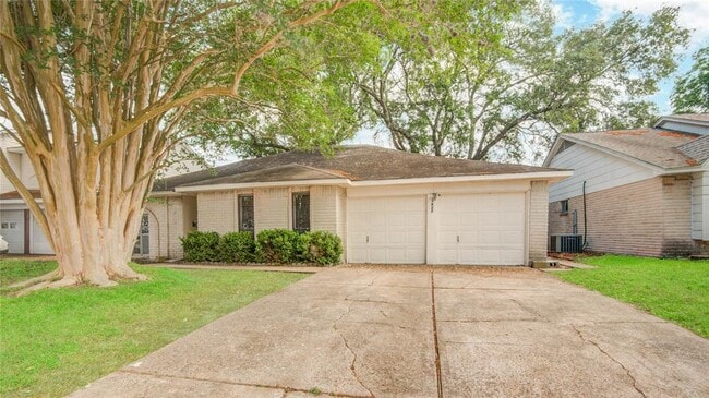 Primary Photo - 11427 Newbrook Dr