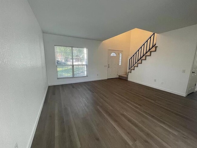 Building Photo - 224 San Felipe Dr