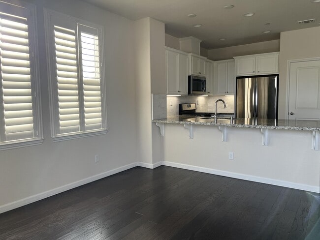 Building Photo - 18673 McClellan Cir