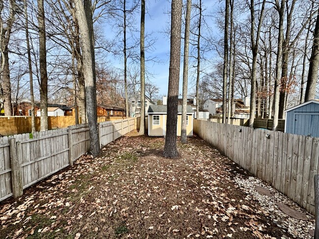 Building Photo - A Beach Borough Home Available NOW! Pet Fr...