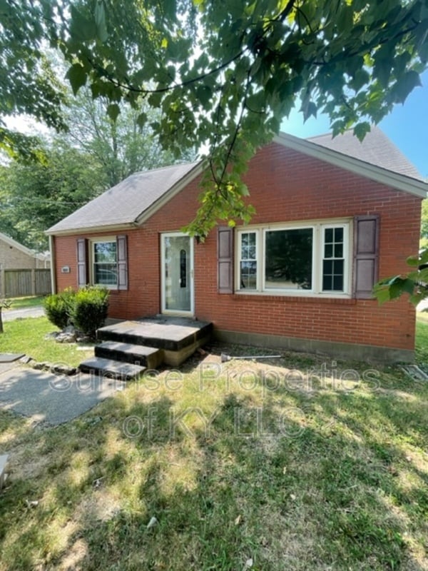 Building Photo - 4814 Westside Dr