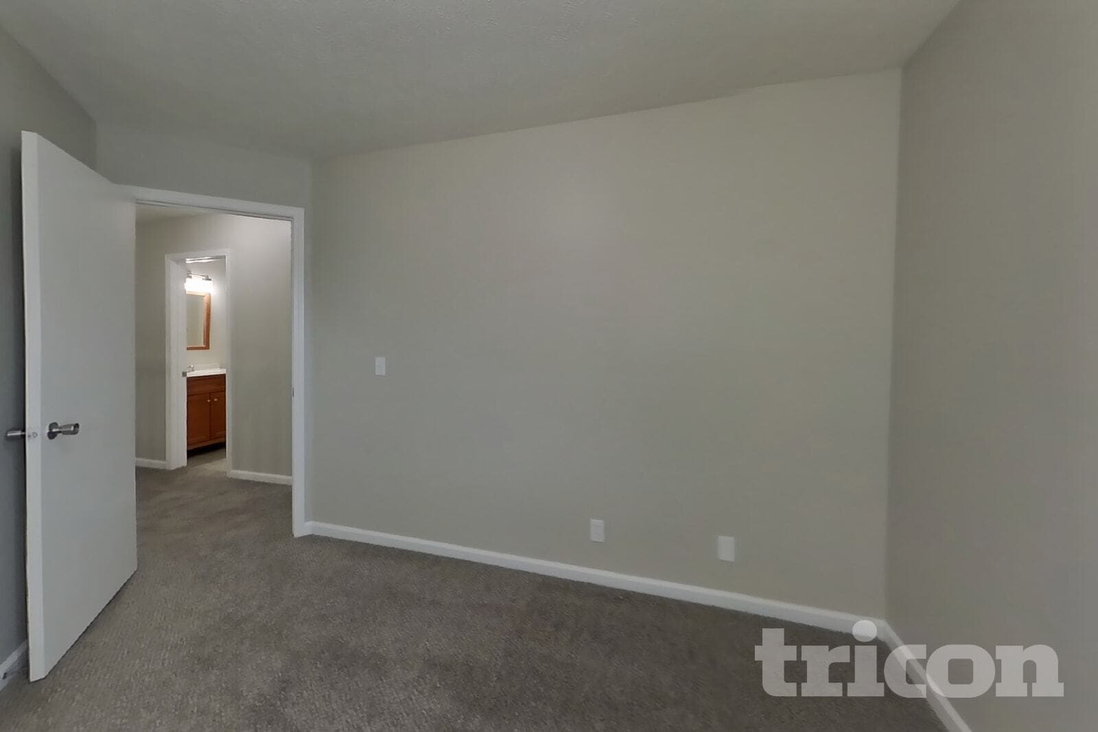 Building Photo - 5713 Briarwick Ct