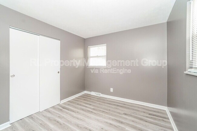 Building Photo - 1422 Weldon Ave