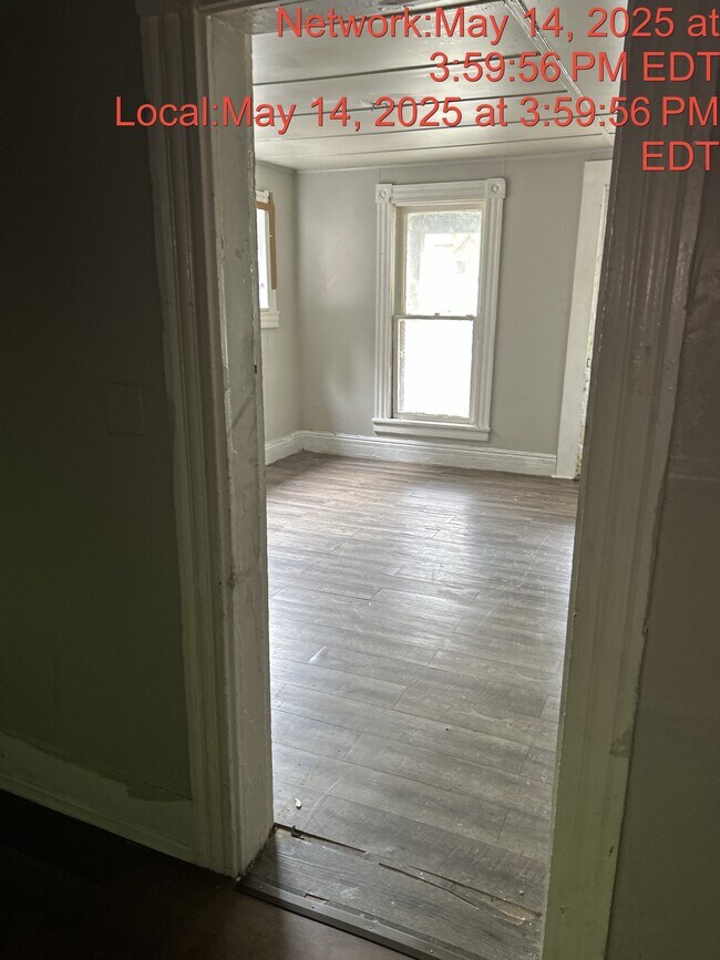 Building Photo - 405 Adams St