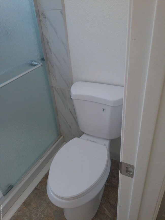 Building Photo - Spacious 3 Bedroom, 3 Bathroom Home with Bonus Room & 2-Car Garage – $1,900/month