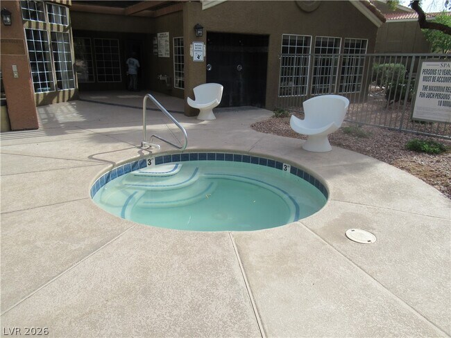 Building Photo - 2120 Ramrod Ave