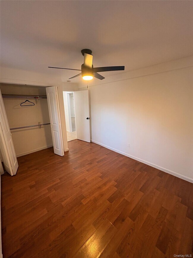 Building Photo - 35 Washington Ave N