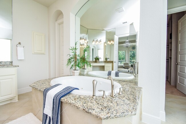 Building Photo - 5450 Pudman River Ln